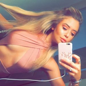 fashion nova dress never worn before!!!